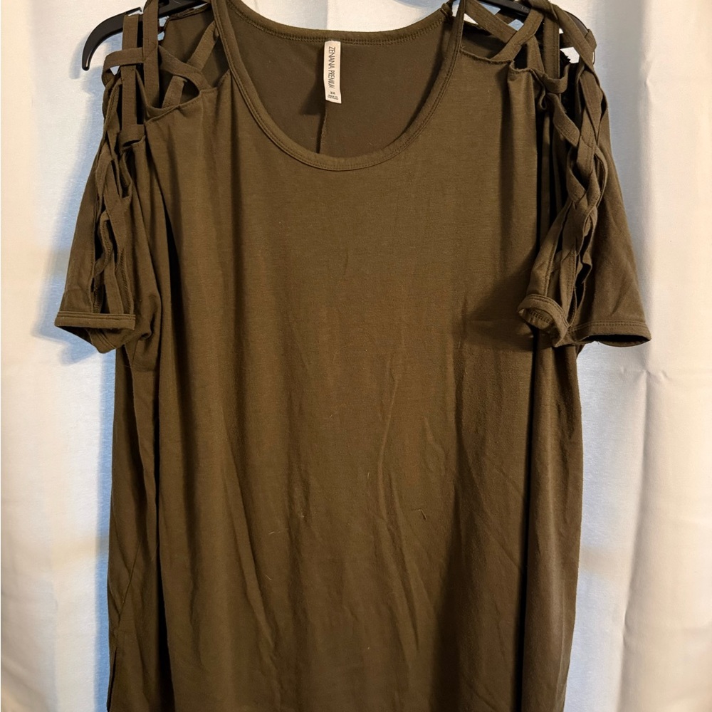 Zenana Outfitters Olive Short Sleeve Top with Braided Detail